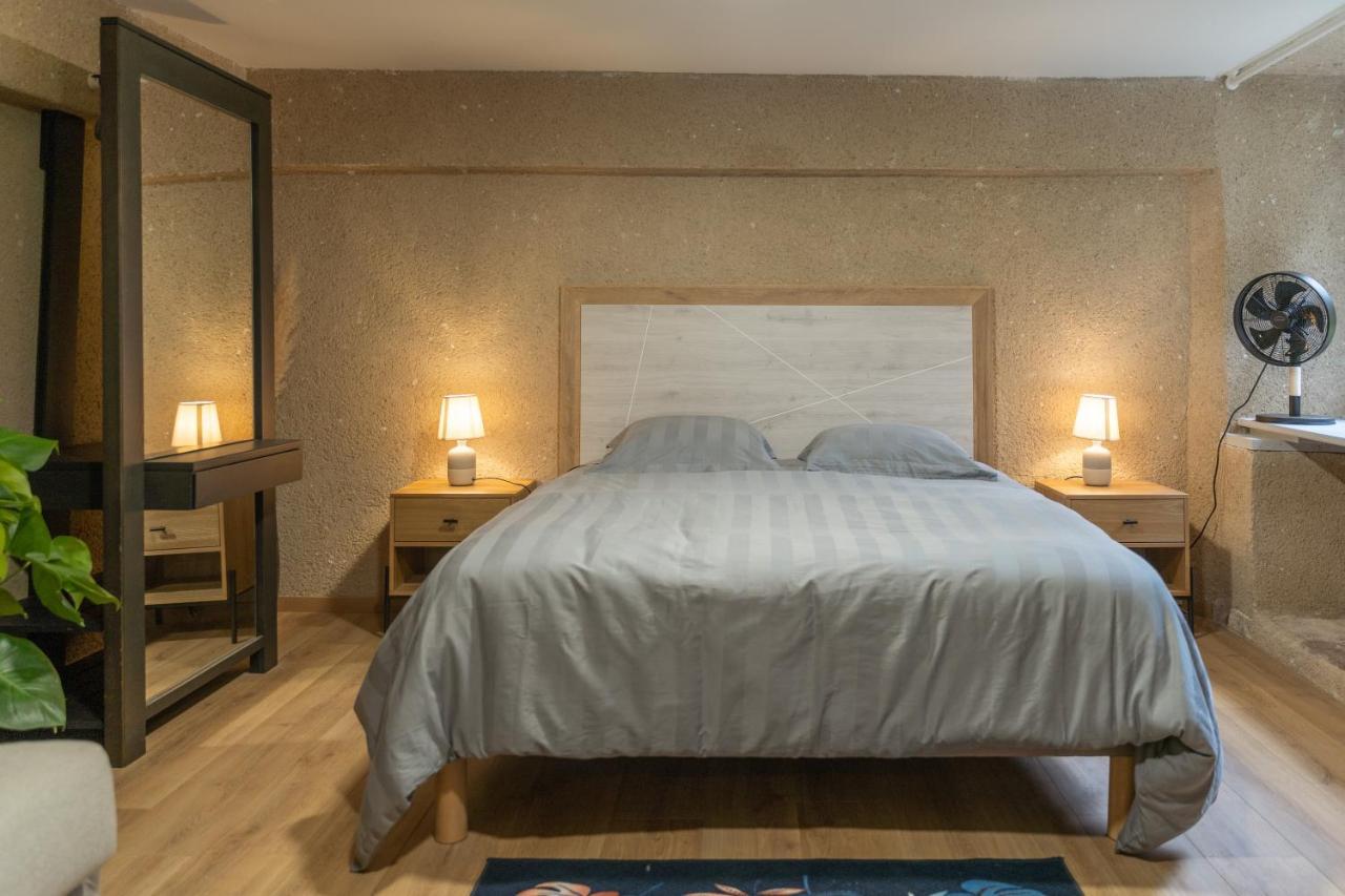 Le Place Du Bourg Appartement T2 Centre Historique רודז מראה חיצוני תמונה
